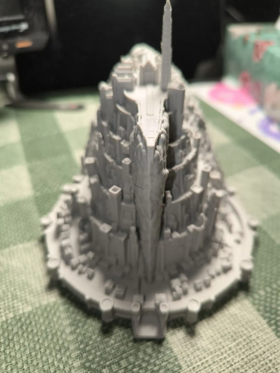 خرید مجسمه دکوری LOTR